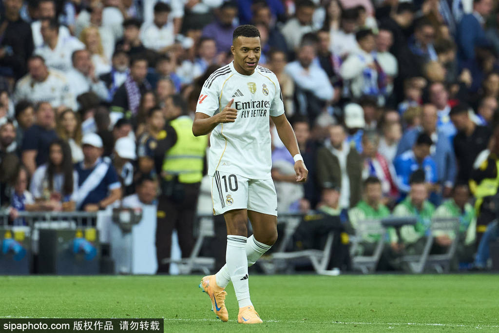 比赛日:红点+冲突皇马KO巴萨 利物浦4连败积分不如曼联