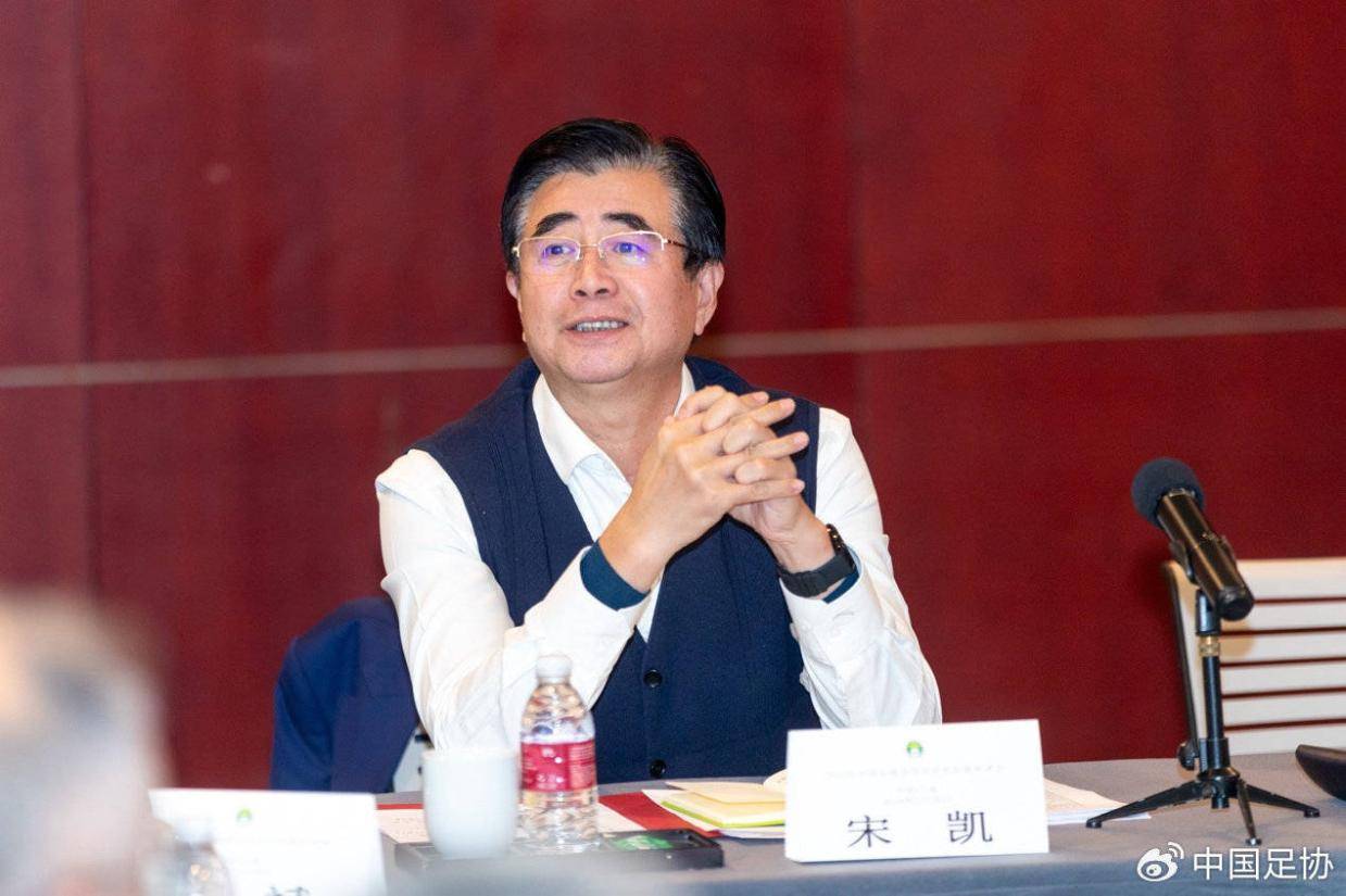 男足也快了?动真格:曝足协重金奖励女足球员留洋,去六大联赛补贴最高