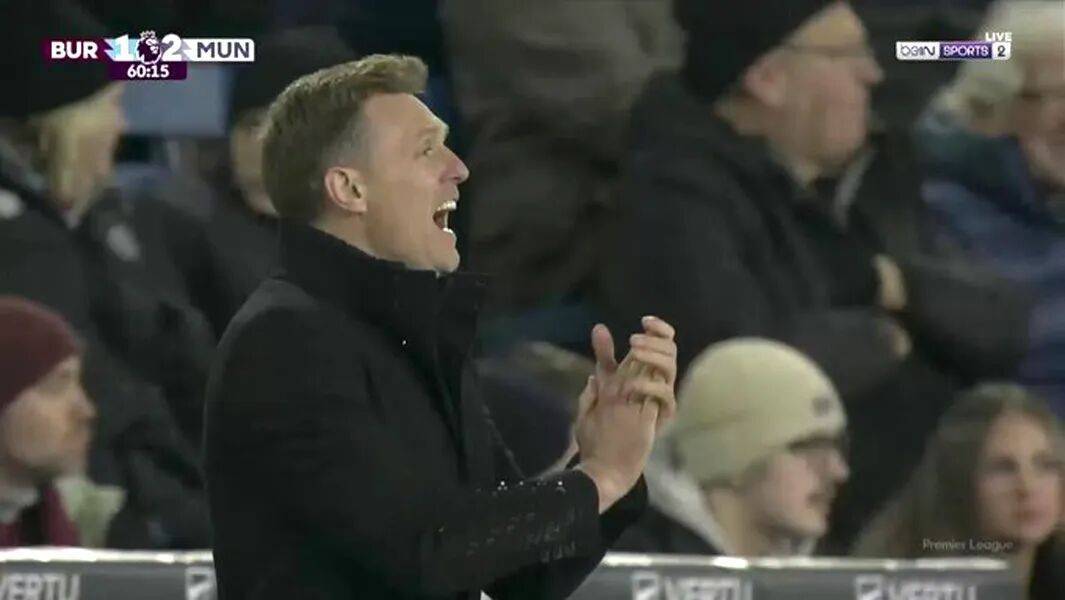 曼联官宣弗莱彻带队战布莱顿!弗帅遗憾首秀没赢,不满利马进球被吹掉