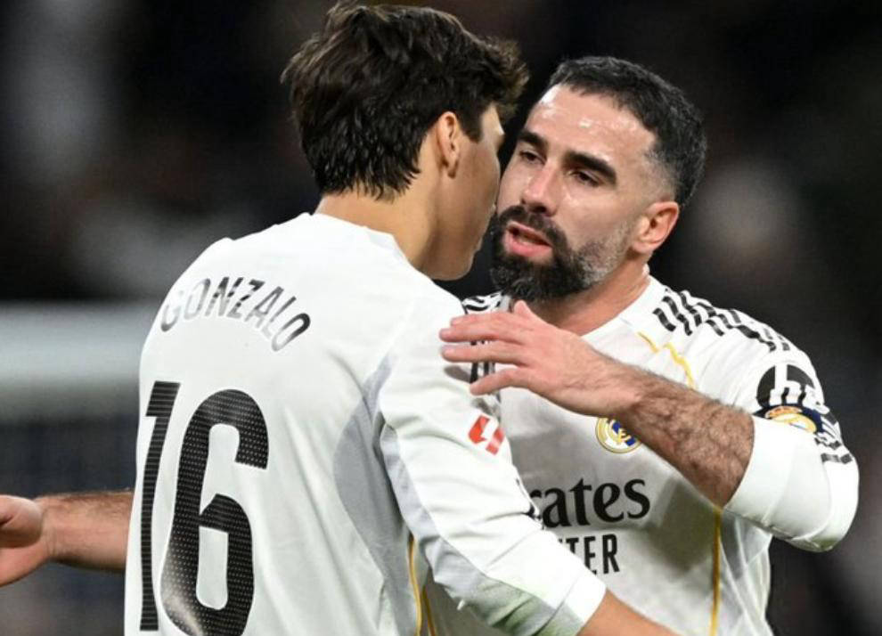 皇马新帅阿韦洛亚有望转正!西甲五连胜反超巴萨,冠军争夺战硝烟再起